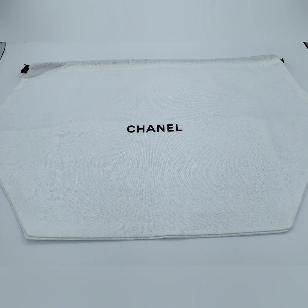 CHANEL White Drawstring Dust Bags Set Of 3 Travel Storage Pouches Authentic NEW - Picture 8 of 8